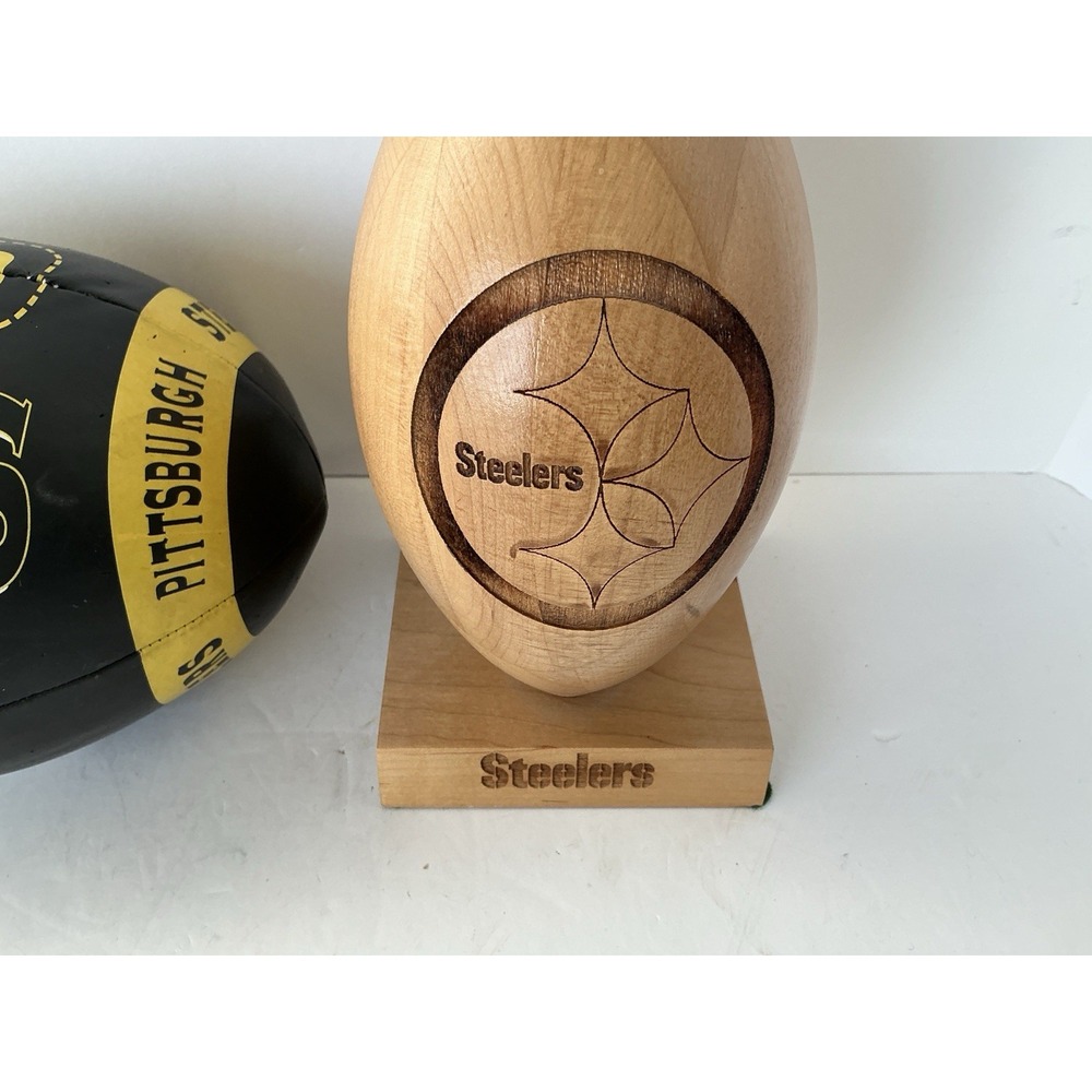 Pittsburgh Steelers Wooden Egg‎ Paperweight Desk Decor NFL Team Logo